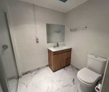 Charming 2BR Unit with Modern Renovations - Photo 6