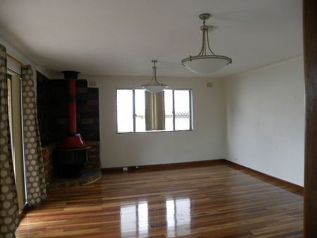 Bright One Bedroom House - Photo 5