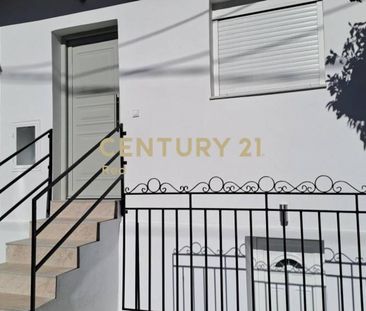 Ενοικίαση κατοικίας, 32 τ.μ., Νίκαια, 400 € - Photo 5