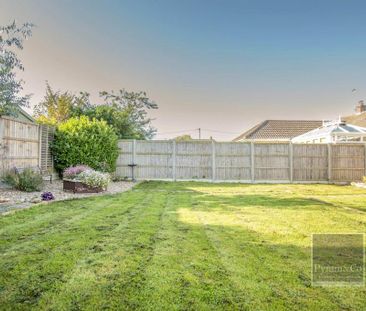 2 bedroom semi-detached bungalow to rent - Photo 4