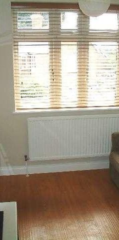 Bedroom Studiot Floor In Farnborough, GU14 - Photo 1