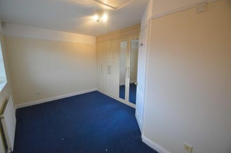 4 bedroom house to rent - Photo 3