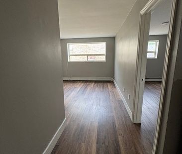 34 Stanley St. - Photo 1