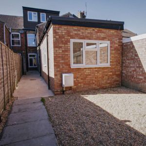 A Superb Houseshare for Rent in Peterborough Room 4 - Photo 2