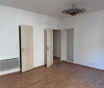 Location Appartement 1 pièce 35m² BRIGNOLES 83170 - Photo 2