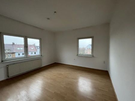 Wohnen im Kaiserviertel, helle neu renovierte ca. 81 m² Wohnung im 4. OG! - Photo 2
