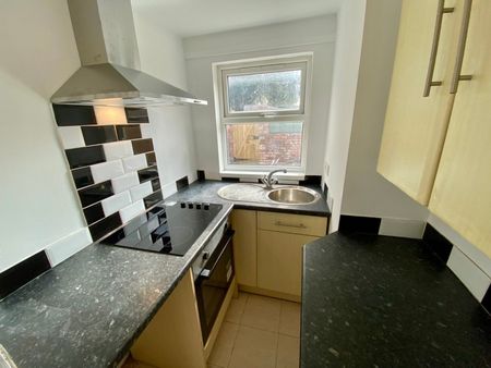 Cheddon Road, Taunton, Somerset - Photo 5