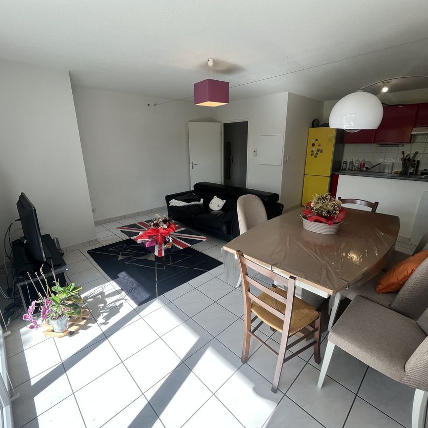 Location Appartement 3 pièces 63m² RODEZ 12000 - Photo 1