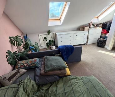 2 Bed Flat, First, BS3 - Photo 4