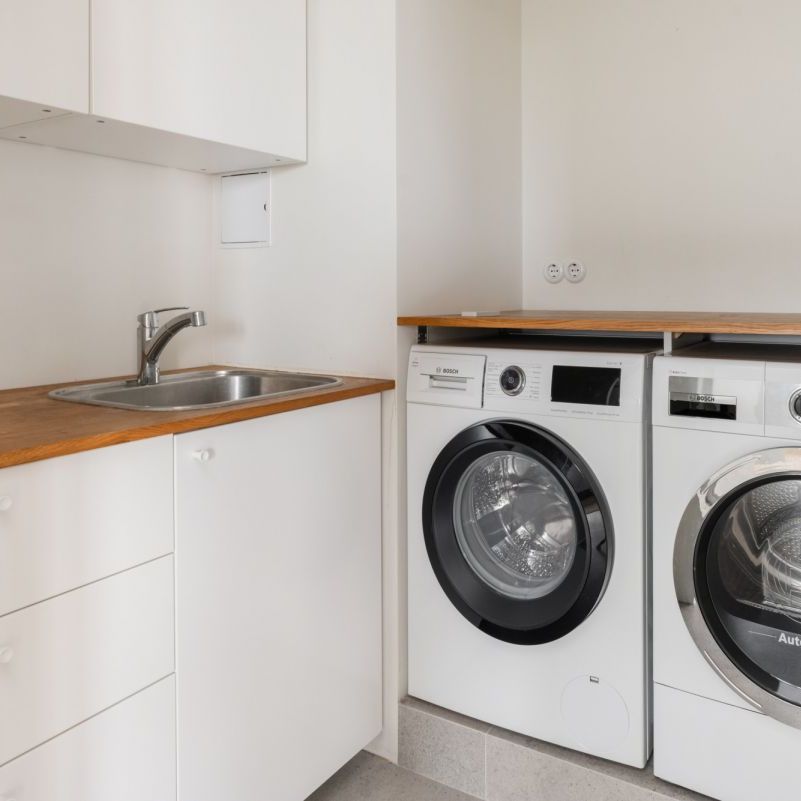 Apartament z widokiem na las; 2 miejsca parkingowe - Zdjęcie 1