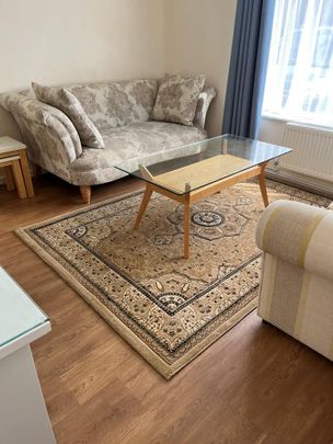 4 bedroom terraced house to rent - Photo 1