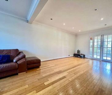 Raynton Close, Harrow, HA2 - Photo 2