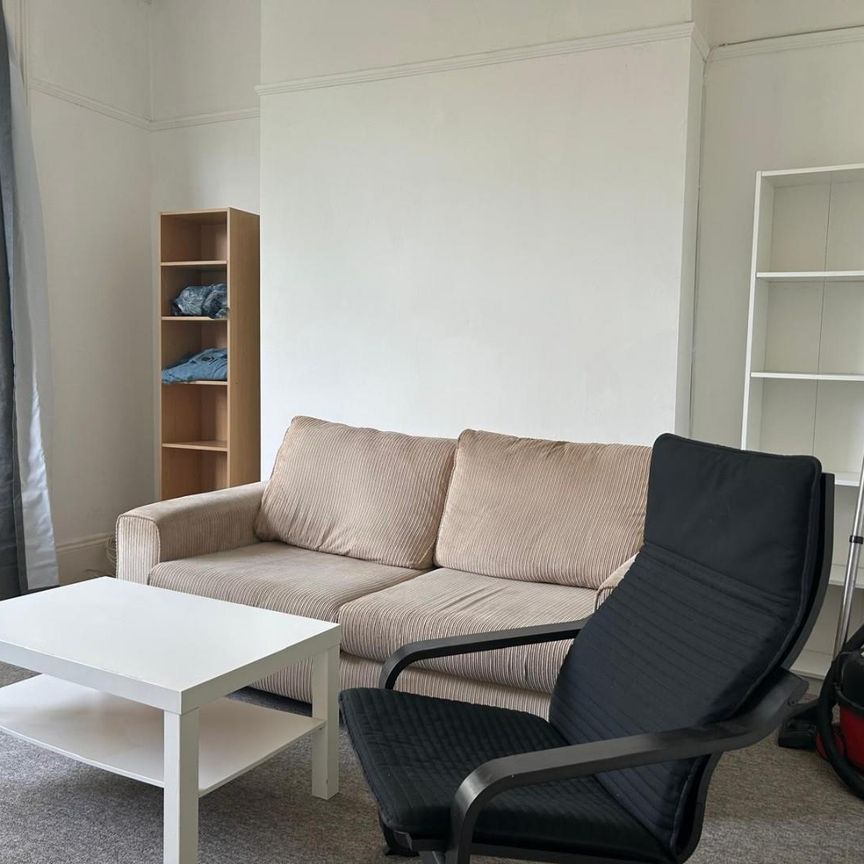 Napier Terrace, Flat 1, Plymouth - Photo 1