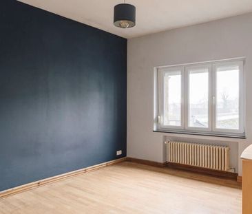 Appartement te huur in Arlon voor € 1.250 met 4 slaapkamers - Photo 3