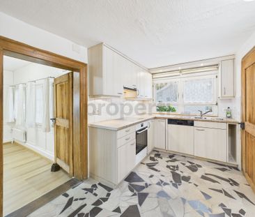 Exklusive und Historische 4-Zimmer-Wohnung direkt am Zürichsee - Foto 4