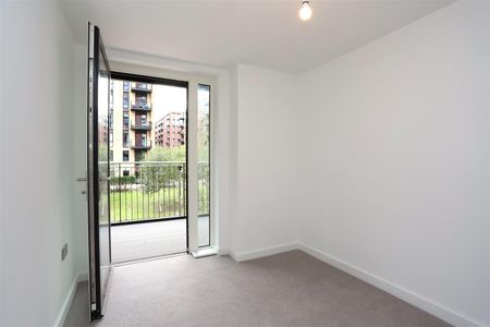 The Railings, Middlewood Locks - Photo 2