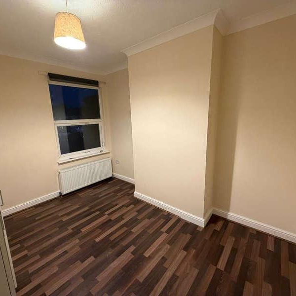 Albert Road, London, SE25 - Photo 1