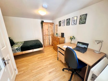 Flat 1B, 49 Lower Ford Street – Student Accommodation Coventry - Photo 3