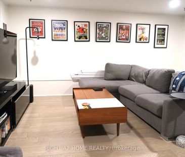 41 Spruce Street condo — Toronto, ON (3-Bedroom) - 3 Bedroom - Photo 1