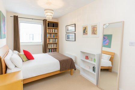 2 bedroom flat to rent - Photo 3