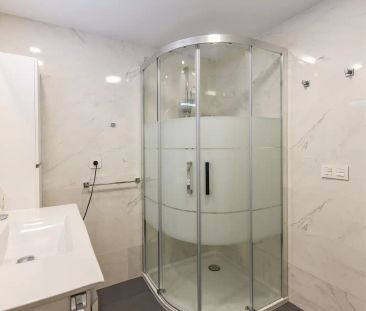 Piso de alquiler en Avenida Ramón y Cajal, 41, Puerto Deportivo - Foto 5