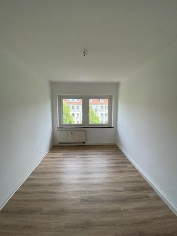 Helle 3-R.-Whg. mit Balkon in beliebter Wohnlage!!! - Photo 2