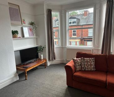 6 bedroom house to rent - Photo 2