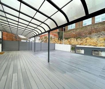 Queens Road, Hastings, TN34 - Photo 2