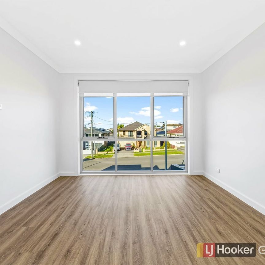 NEAR NEW DUPLEX - Photo 1