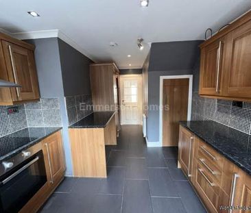 2 bedroom property to rent in Johnstone - Photo 6