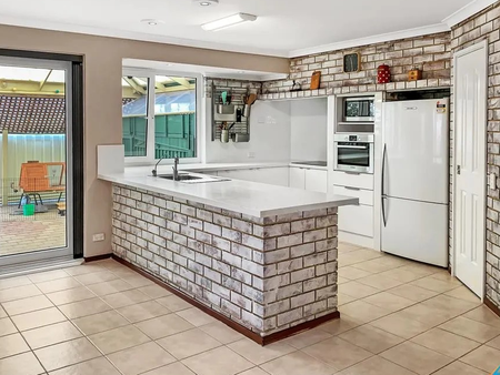 111 Constellation Drive, Ocean Reef, WA - Photo 4