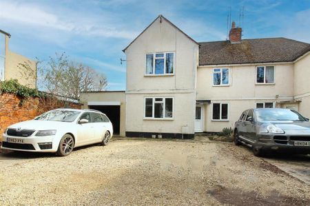 3 bedroom flat to rent - Photo 5