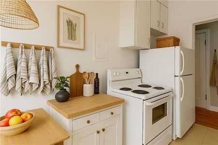 Ottawa East - Photo 3