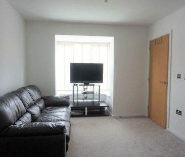 Room in a Shared House, Hidden Lock, B66 - Photo 1