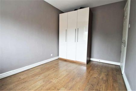 The Birches, Bushey, WD23 - Photo 3