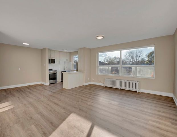 3464 Yonge | 3464 Yonge St, Toronto - Photo 1