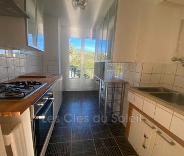 Location appartement 3 pièces 56 m² Hyères - Photo 1