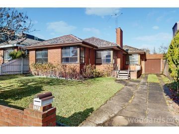 Location & Low Maintenance Family Home - Photo 5