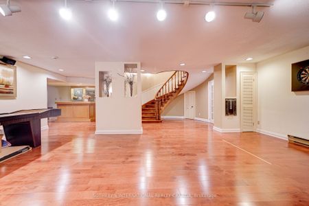 For Lease - 27 Junewood Crescent, Toronto, Ontario - Photo 5