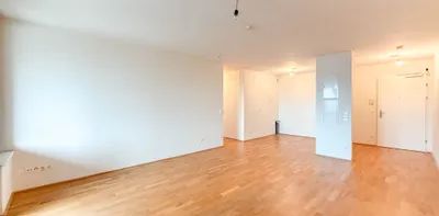 Top 2 Zimmer Wohnung mit Loggia und gutem Grundriss - Photo 2