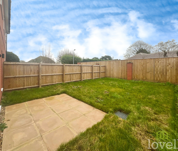 3 bedroom semi-detached house to rent - Photo 2
