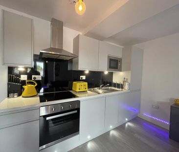 1 bedroom flat to rent - Photo 1