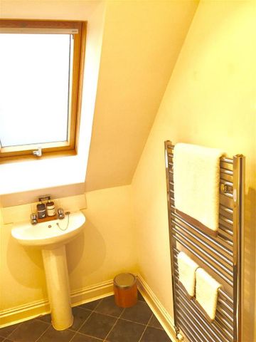 1 bedroom apartment to rent - Photo 4