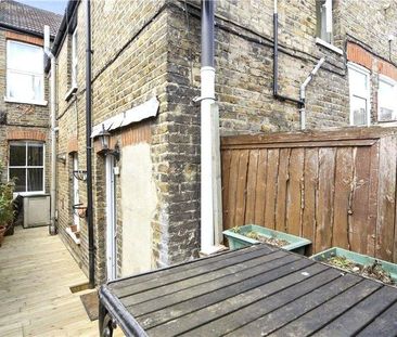 2 bedroom maisonette to rent - Photo 5