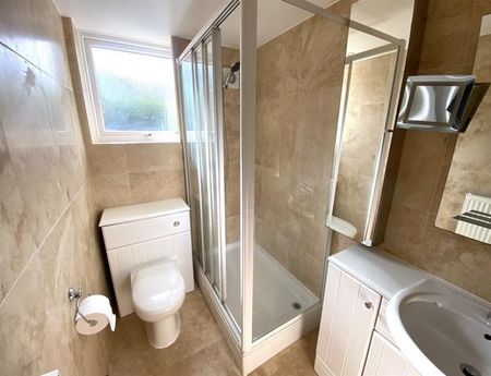 2 Bedroom Terraced To Let - Photo 5