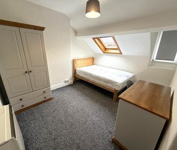 7 bedroom terraced house to rent - Photo 4