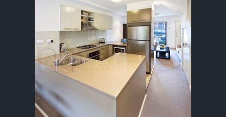 STYLISH TOWNHOUSE LIVING IN THE HEART OF DRUMMOYNE! - Photo 3