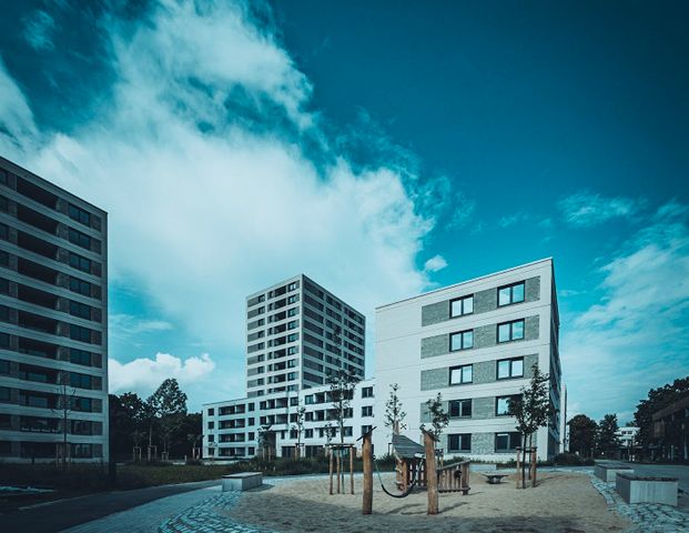 Familiengerechte 4-Zimmer Neubauwohnung mit Balkon // 6.OG Wohnung 3 - Foto 1