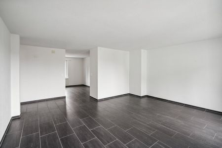 Gepflegte 4.5-Zimmer-Wohnung mit Balkon in Bülach - Photo 3