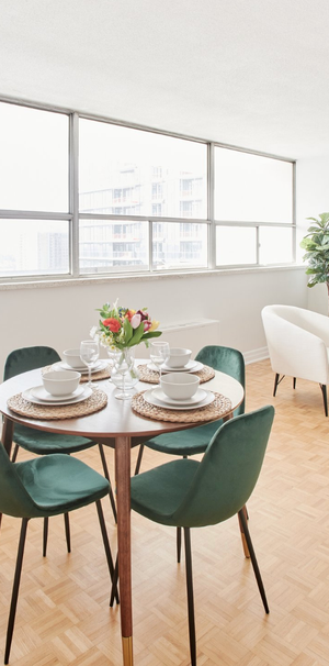 FULLY RENOVATED 1BD - Prime Etobicoke - Photo 1